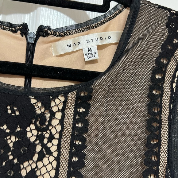 Max Studio Black and Tan Lace Blouse - Picture 4 of 6